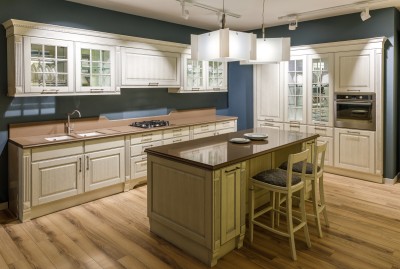 Bold Color Schemes - El Dorado Kitchen Remodel Top Trends in 2024 - Fisher Tile Worx